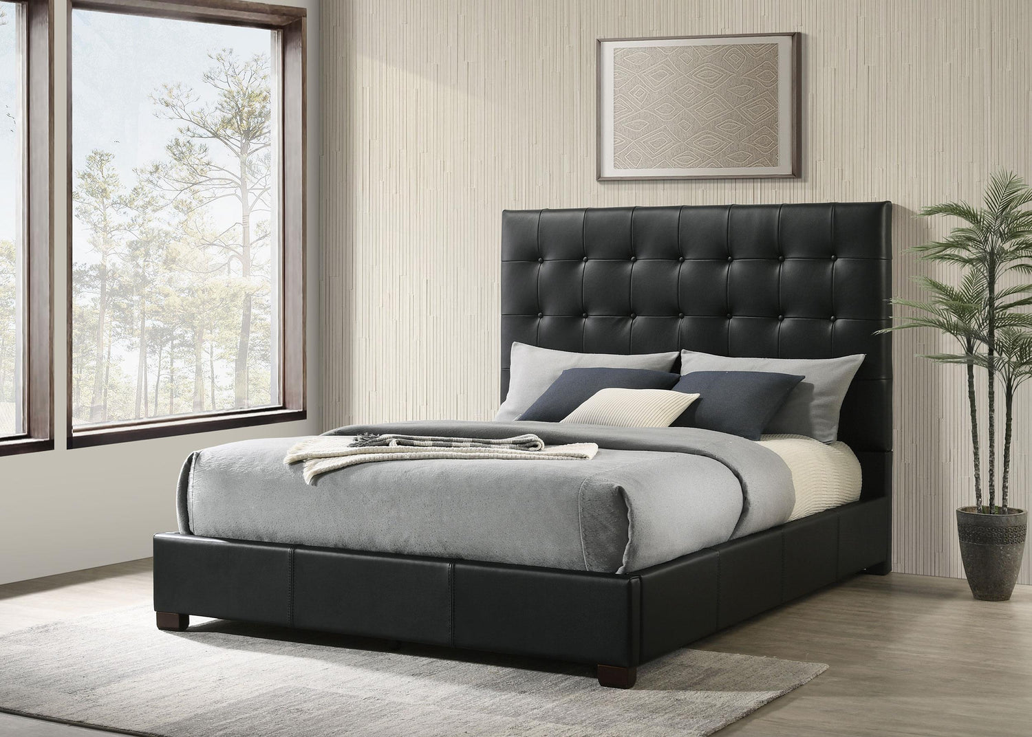 Medley Genuine Leather Eastern King Platform Bed Black - 315911BLKKE