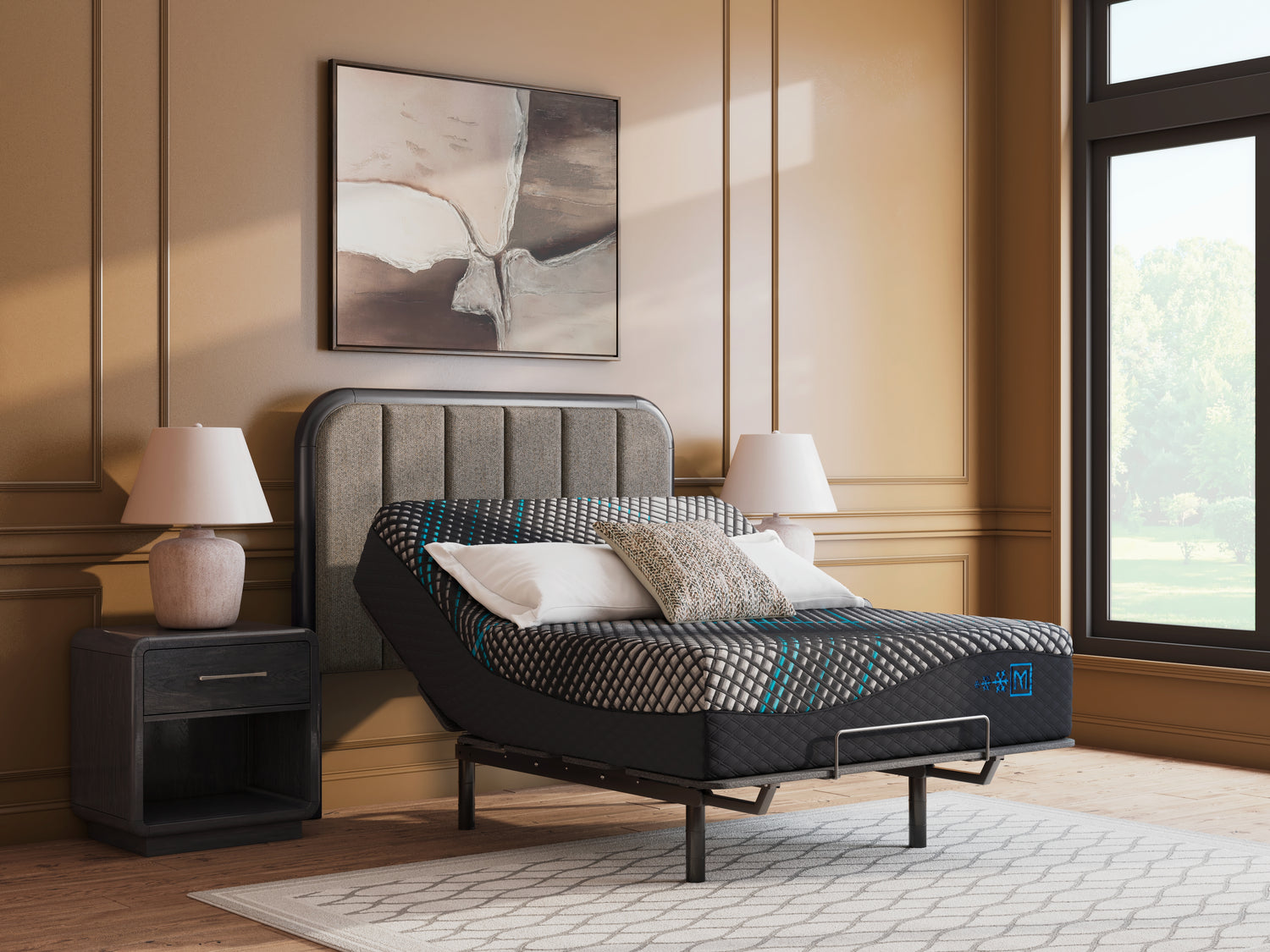 Millennium 2.0 Hybrid 14 Inch Black King Mattress - M31441