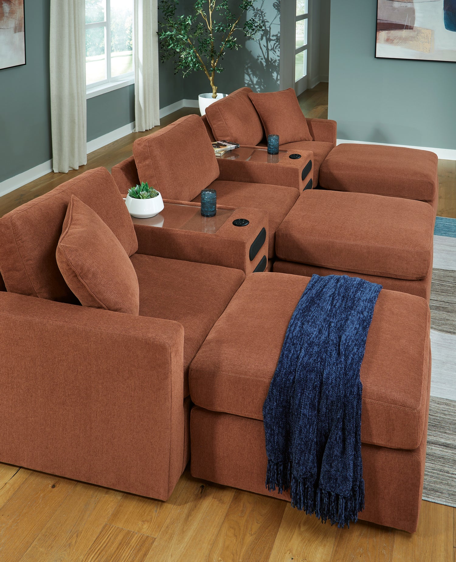 Modmax  5-Piece Sectional and 3 Ottomans - 92102U19