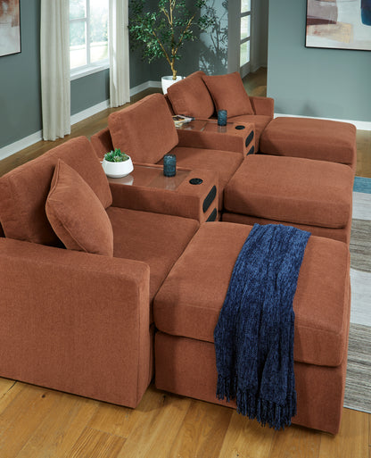 Modmax  5-Piece Sectional and 3 Ottomans - 92102U19