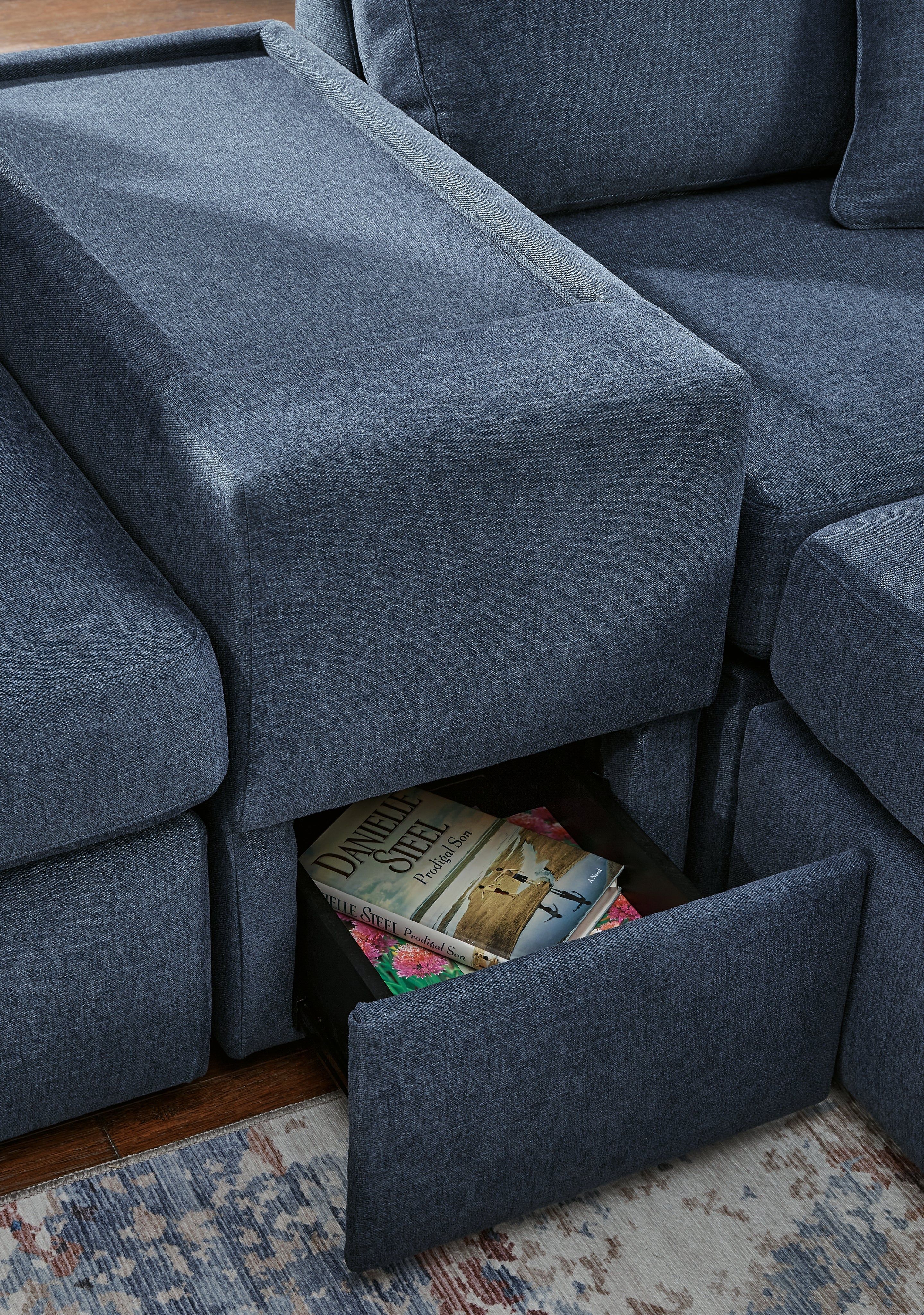 Modmax  6-Piece Sectional with Chaise and Ottoman - 92121U7