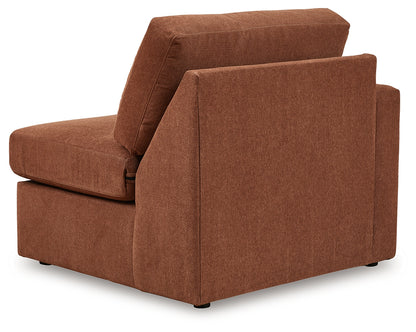 Modmax 7-Piece Sectional and 2 Ottomans - 92102U25