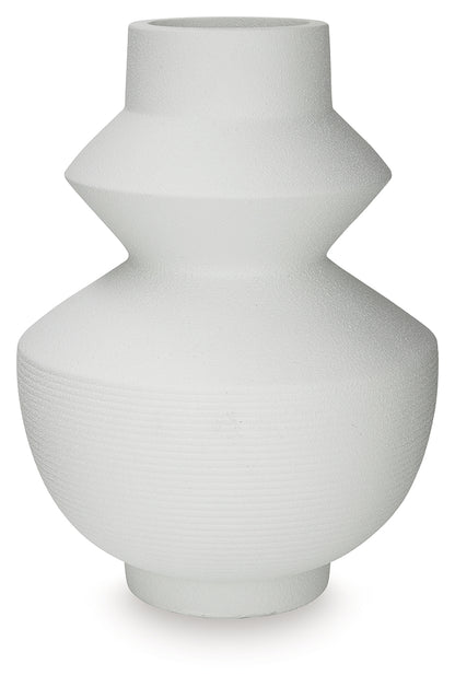 Naveen White Vase - A2000870