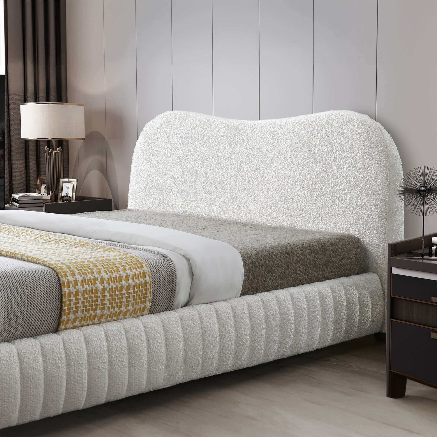 Norme Boucle Upholstered Low Profile Queen Size Platform Bed In Cream - BED00500801