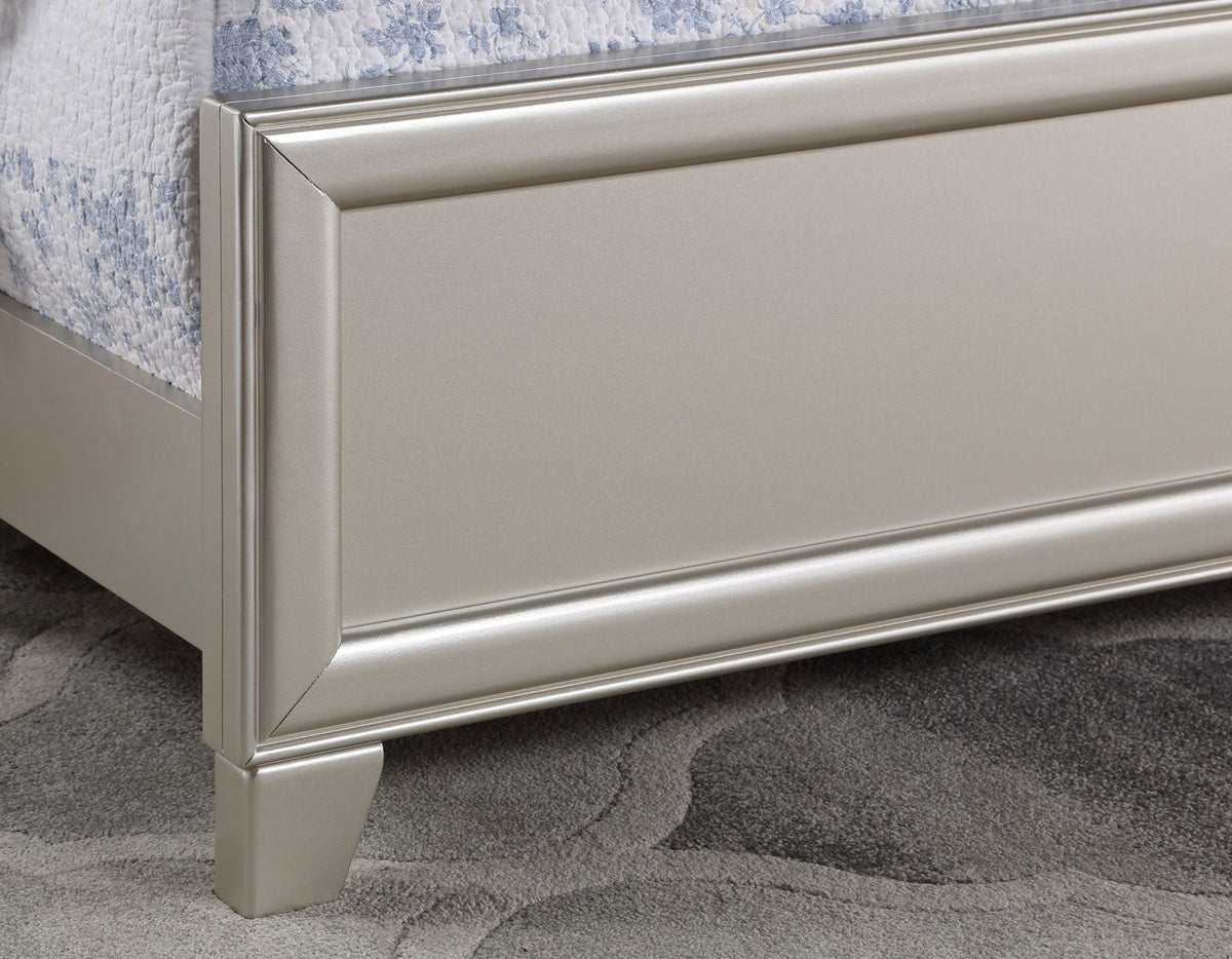 Omni Queen Footboard