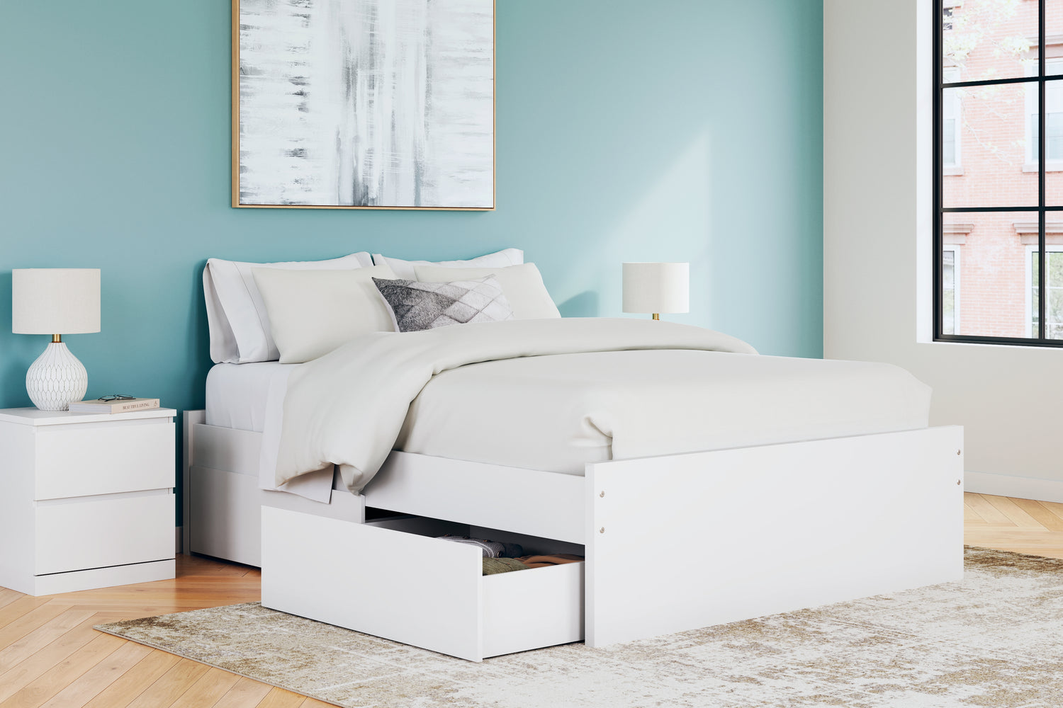Onita White Queen Platform Bed with 1 Side Storage - EB9630B22