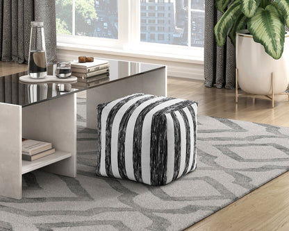 P31015 Pouf - P31015