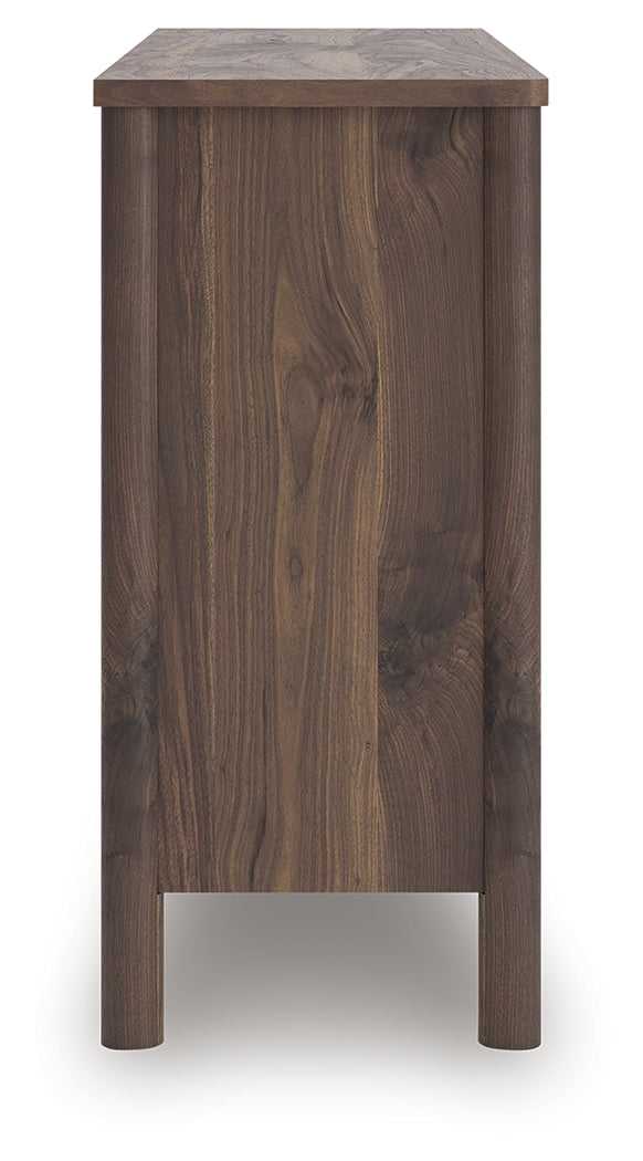 Pamytta Brown Dresser - PCB2614-31