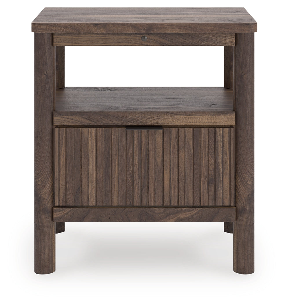 Pamytta Brown Nightstand - PCB2614-91