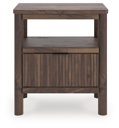 Pamytta Brown Nightstand - PCB2614-91