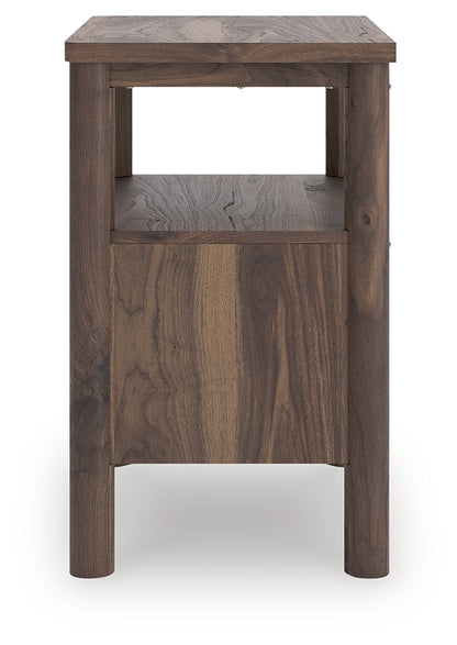Pamytta Brown Nightstand - PCB2614-91