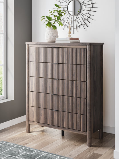 Pamytta Brown Wide Chest of Drawers - PCB2614-46
