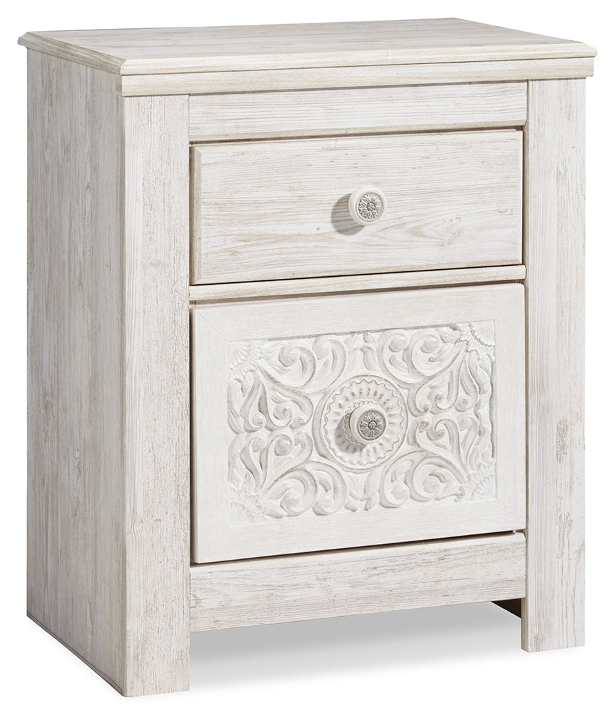 Paxberry Full Panel Bed with Nightstand in Whitewash - PKG007713
