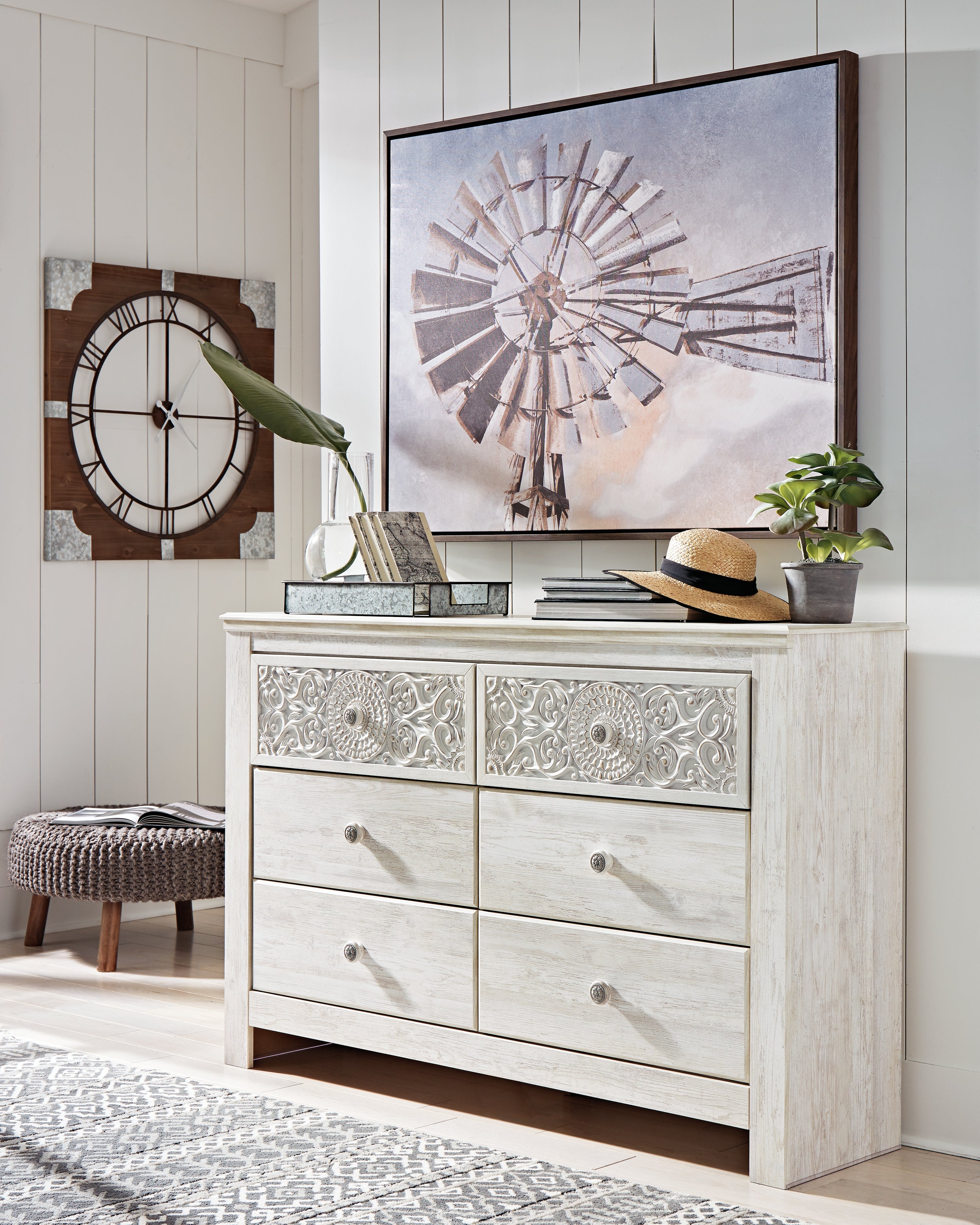 Paxberry Queen Panel Bed, Dresser and Chest - B181B34