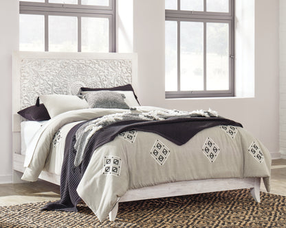 Paxberry Whitewash Queen Panel Bed and 2 Nightstands - B181B30