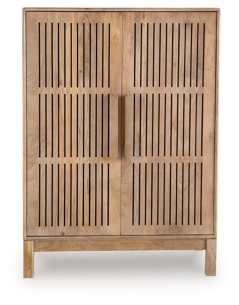 Pellamour Natural Brown Bar Cabinet - A4000698