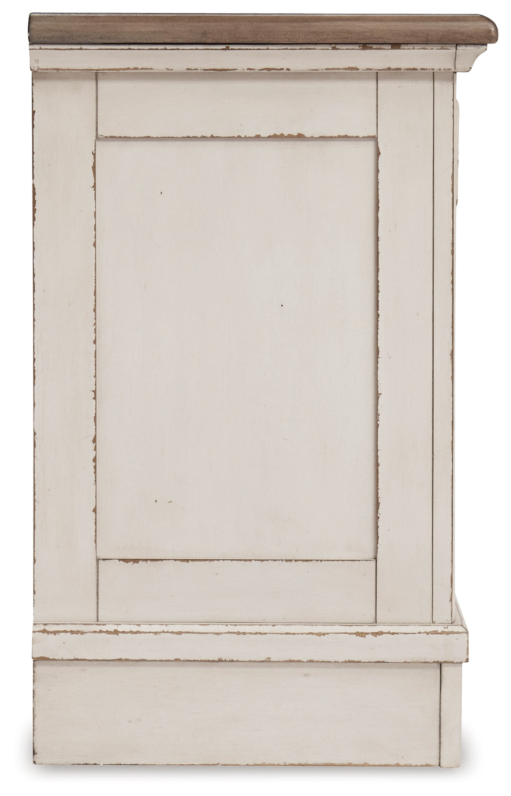 Realyn King Panel Bed, Dresser, Chest and 2 Nightstands - B743B75