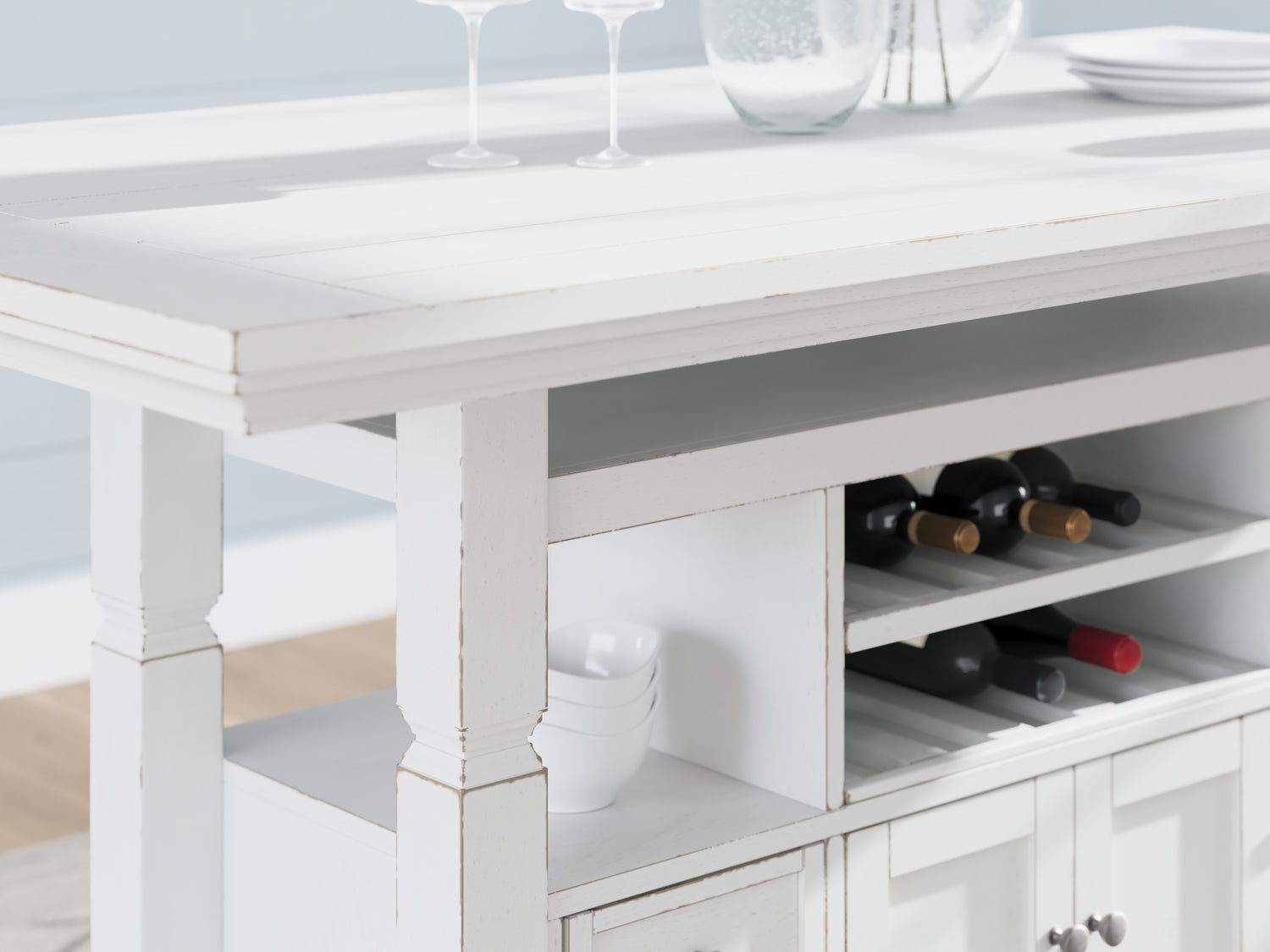 Robbinsdale Antique White Counter Height Dining Table - D642D7