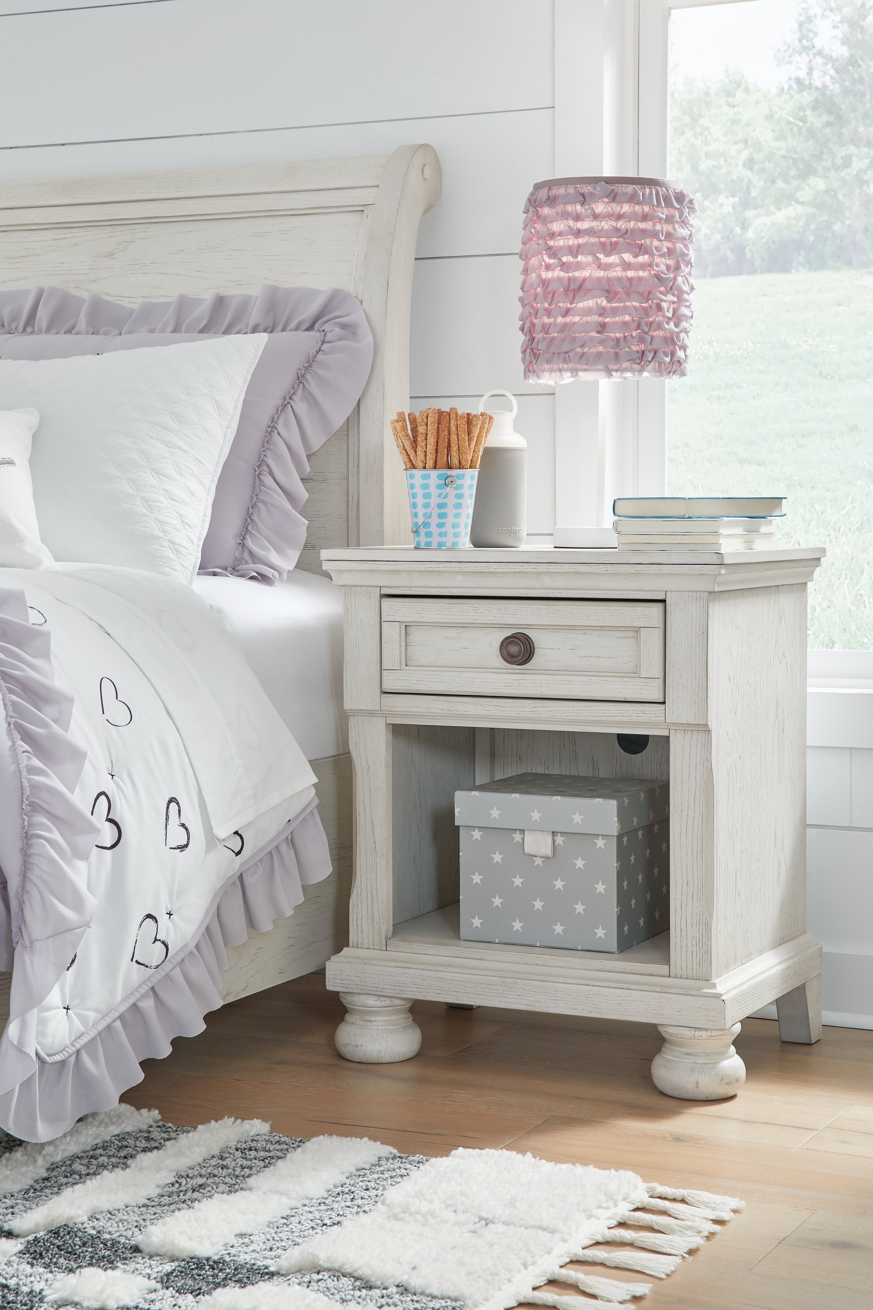 Robbinsdale Antique White Twin Storage Bed, Dresser, Mirror and Nightstand - B742B36