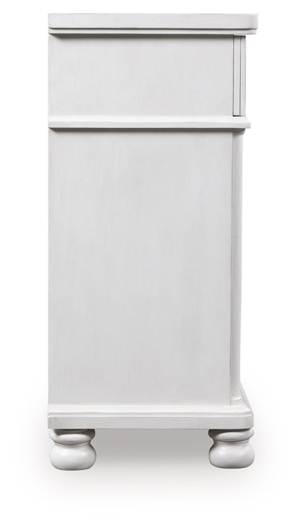 Rowlenstown Antique White Dresser - PCB823-31