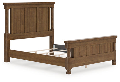 Rowlenstown Brown Queen Poster Bed - PCB824B2
