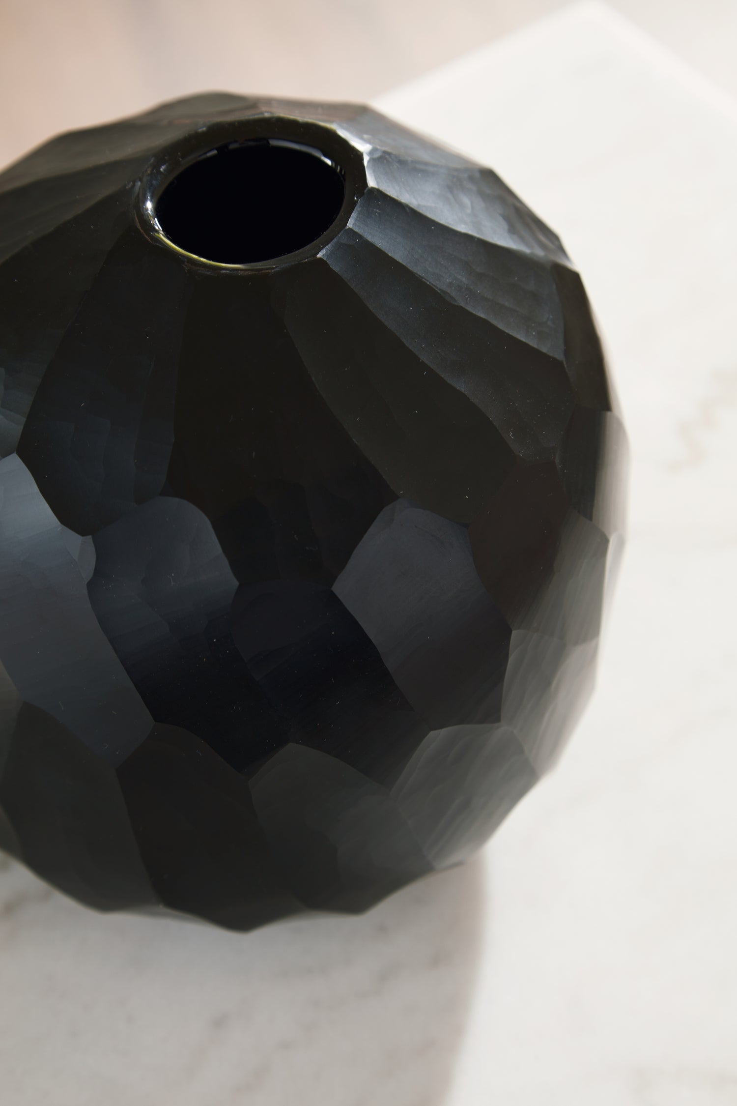 Ryanford Black Vase - A2000717