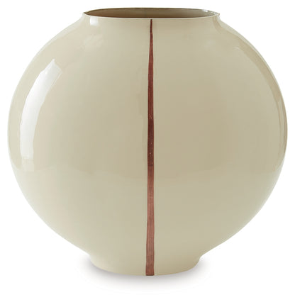 Sheabourne Cream Vase - A2000702