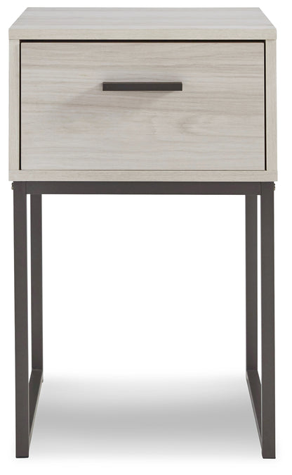 Socalle Light Natural Queen Panel Platform Bed with Dresser and Nightstand - EB1864B4