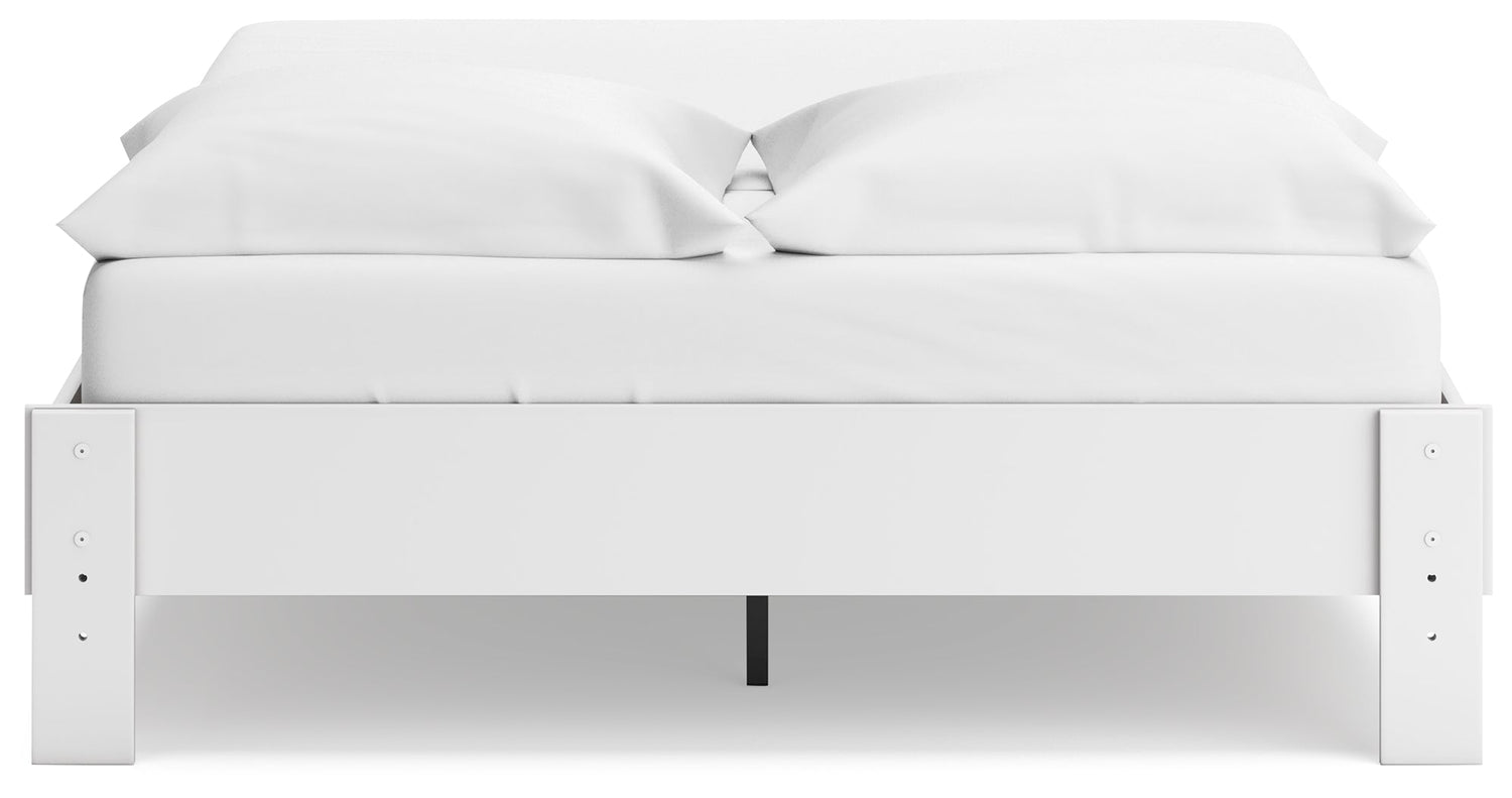 Socalle Queen Platform Bed with Dresser and 2 Nightstands in Two-tone - PKG019070