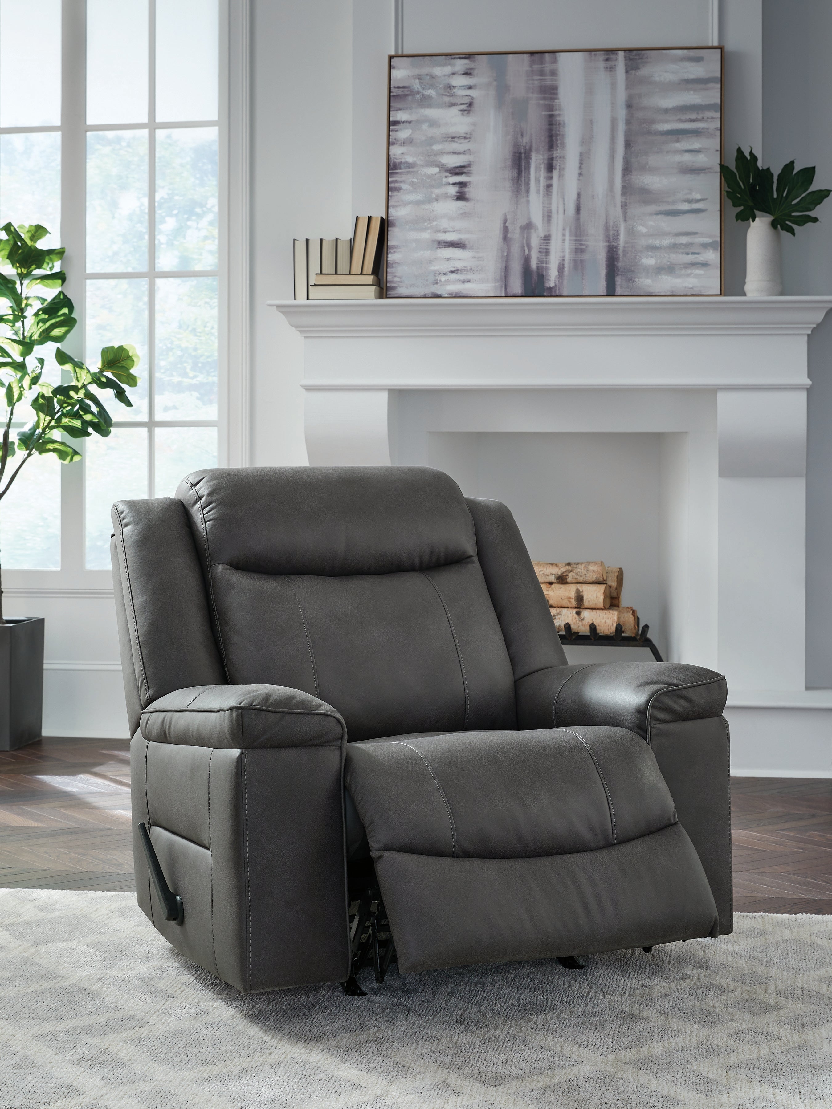 Status Check Shadow Recliner - PC6530725