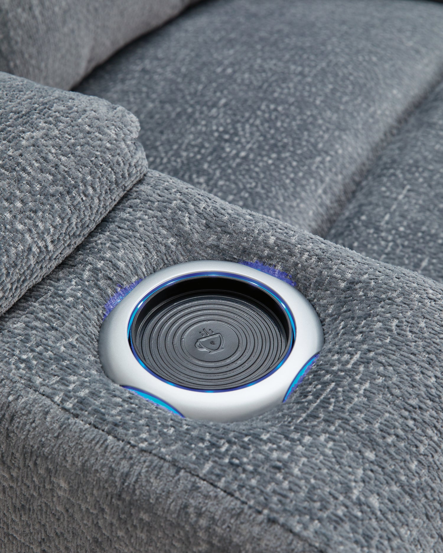 Studio Cave Steel Power Recliner - PC4980213