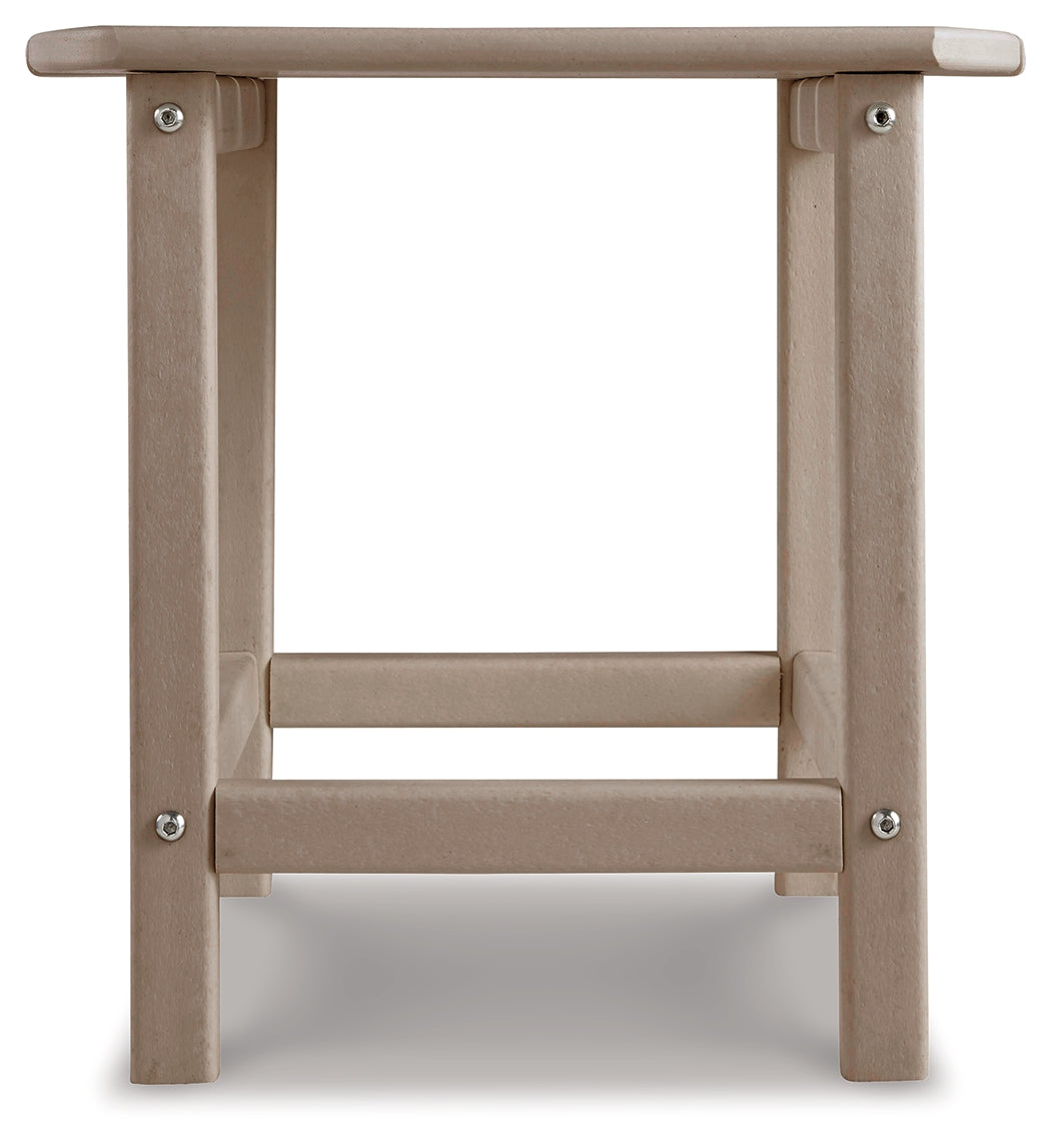 Sundown Treasure Driftwood 4 Adirondack Chairs and Outdoor End Table - P014P2