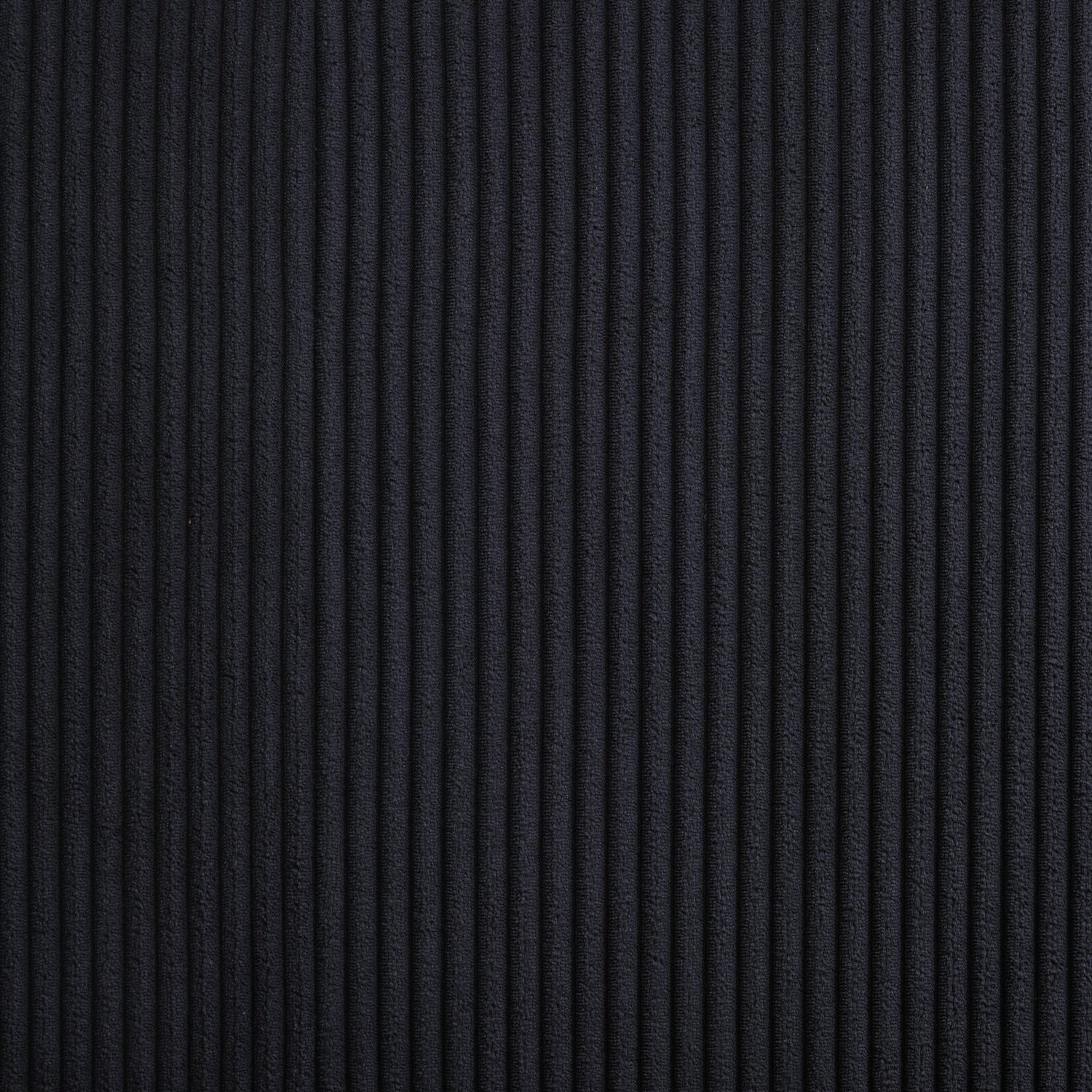 Tisdall Queen Flame Visualizer Wingback TV Bed Black - 315868BLKQ