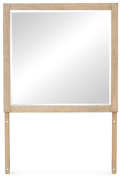 Tomtyn Light Brown Bedroom Mirror - B622-36