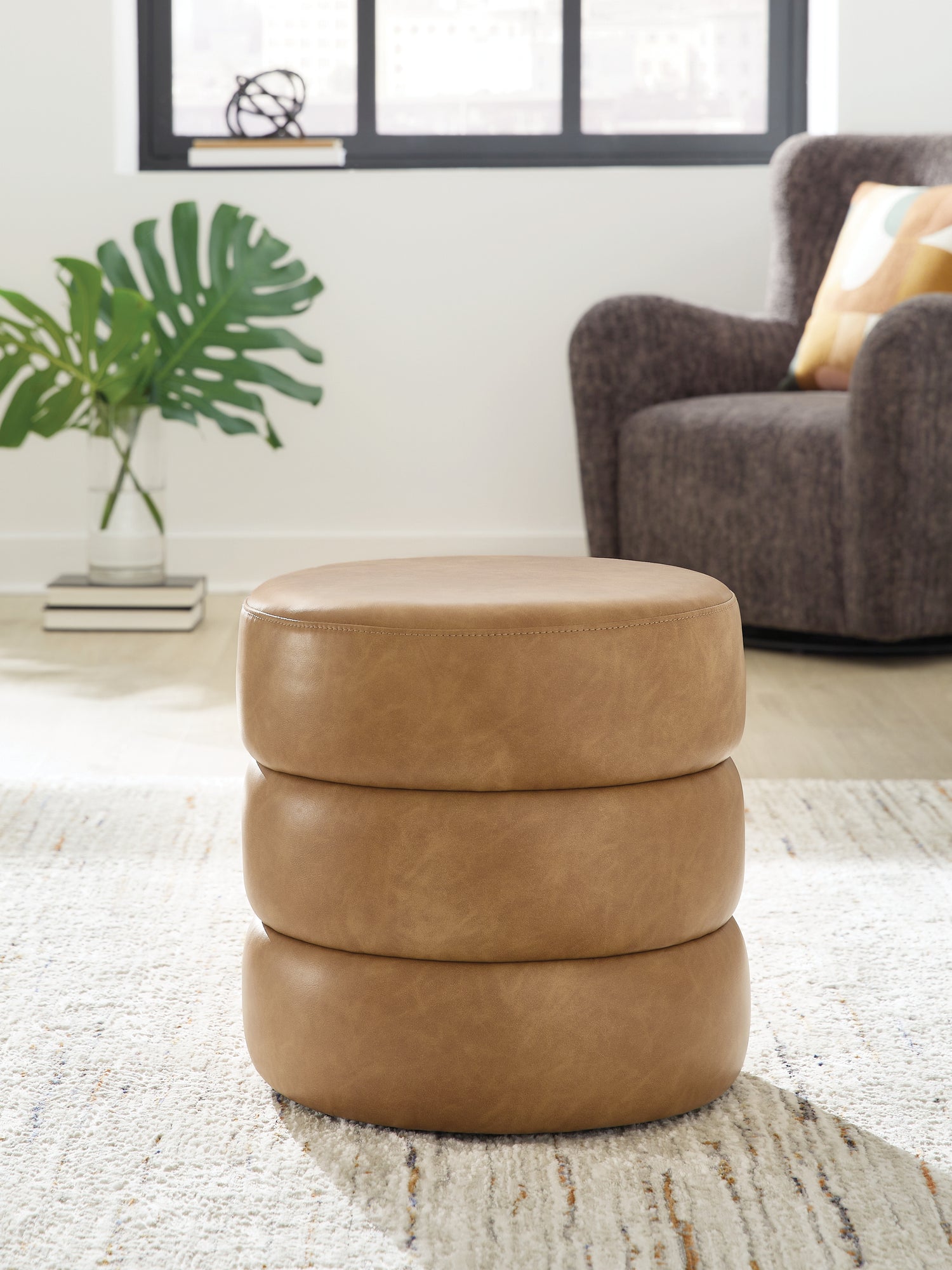 Ummi Caramel Swivel Accent Ottoman - A3000791