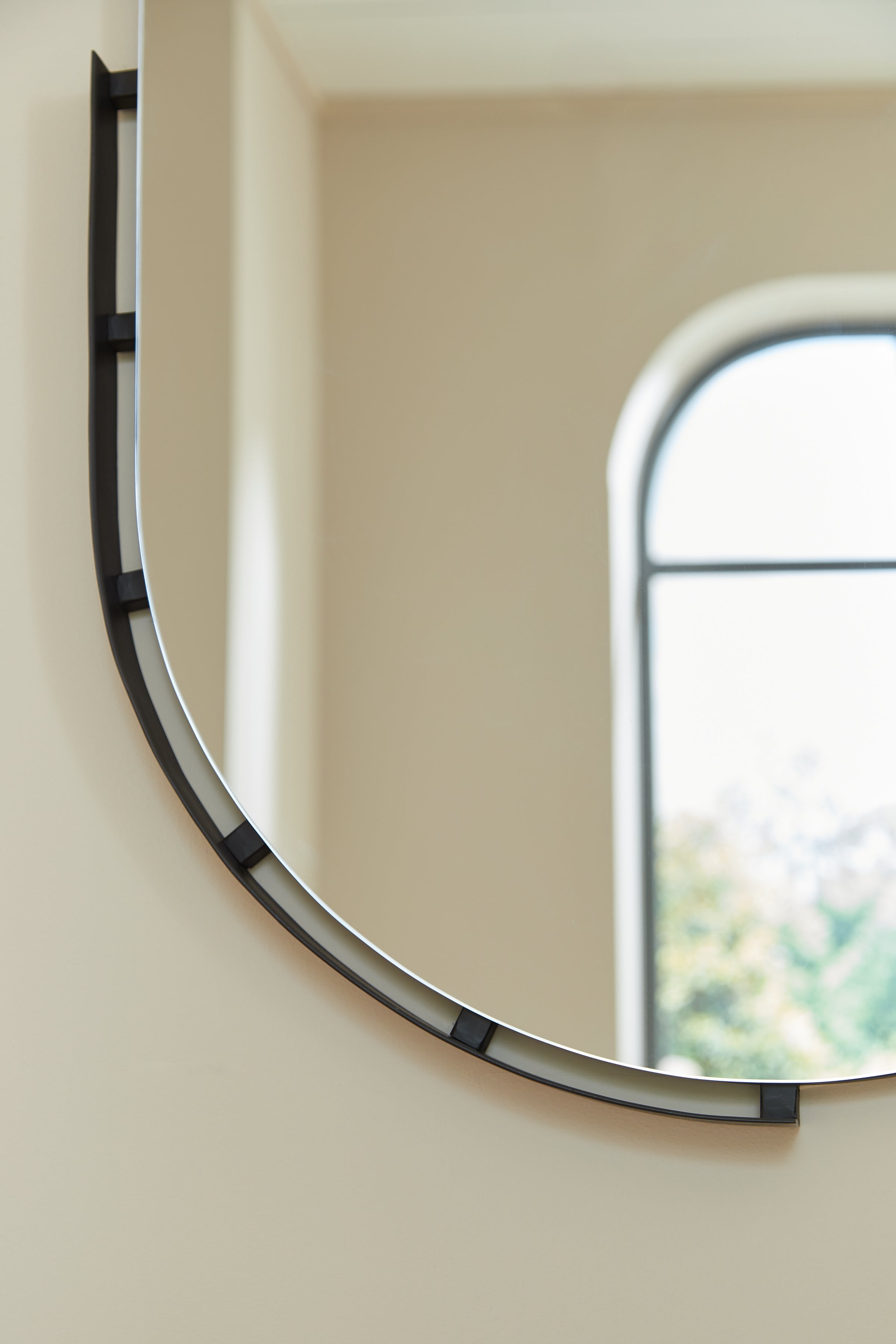 Valkings Black Accent Mirror (Set of 2) - A8010403