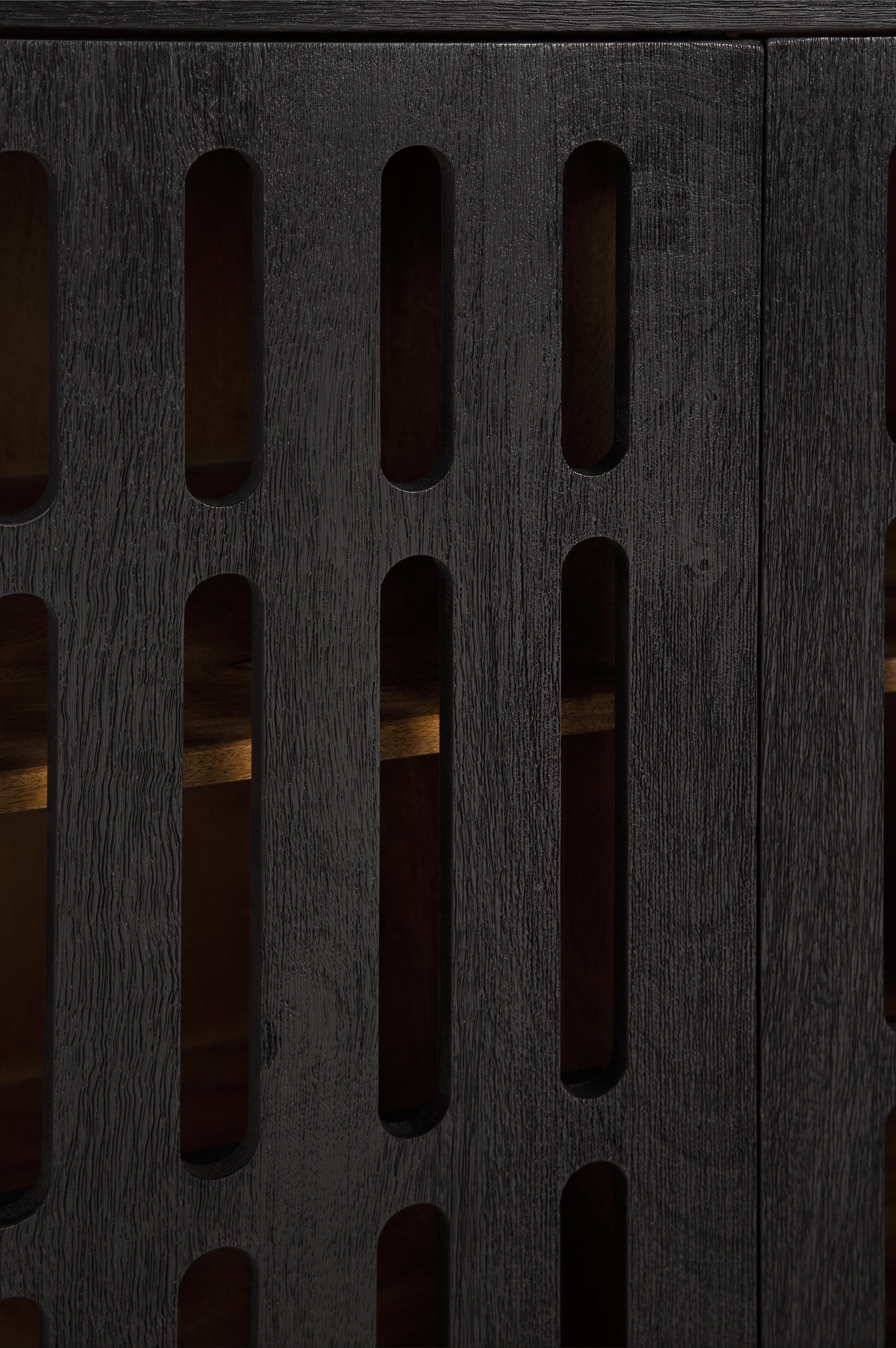 Vallisburg Black/Natural Accent Cabinet - A4000644