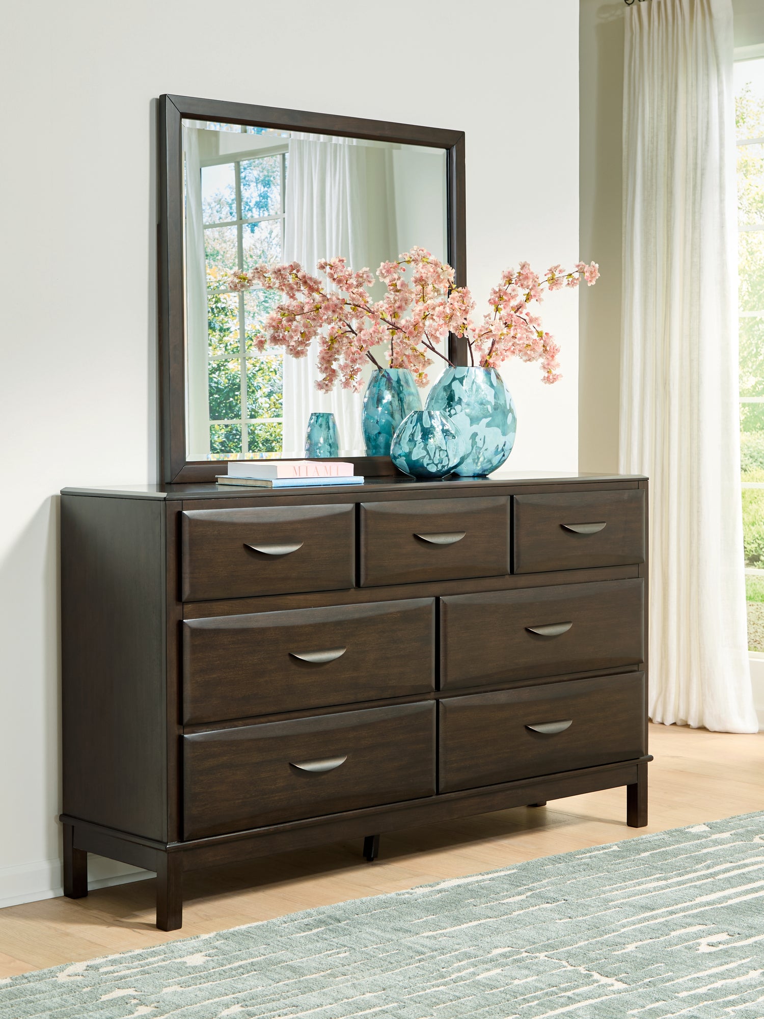 Vanmore Dark Brown Dresser and Mirror - B479B1