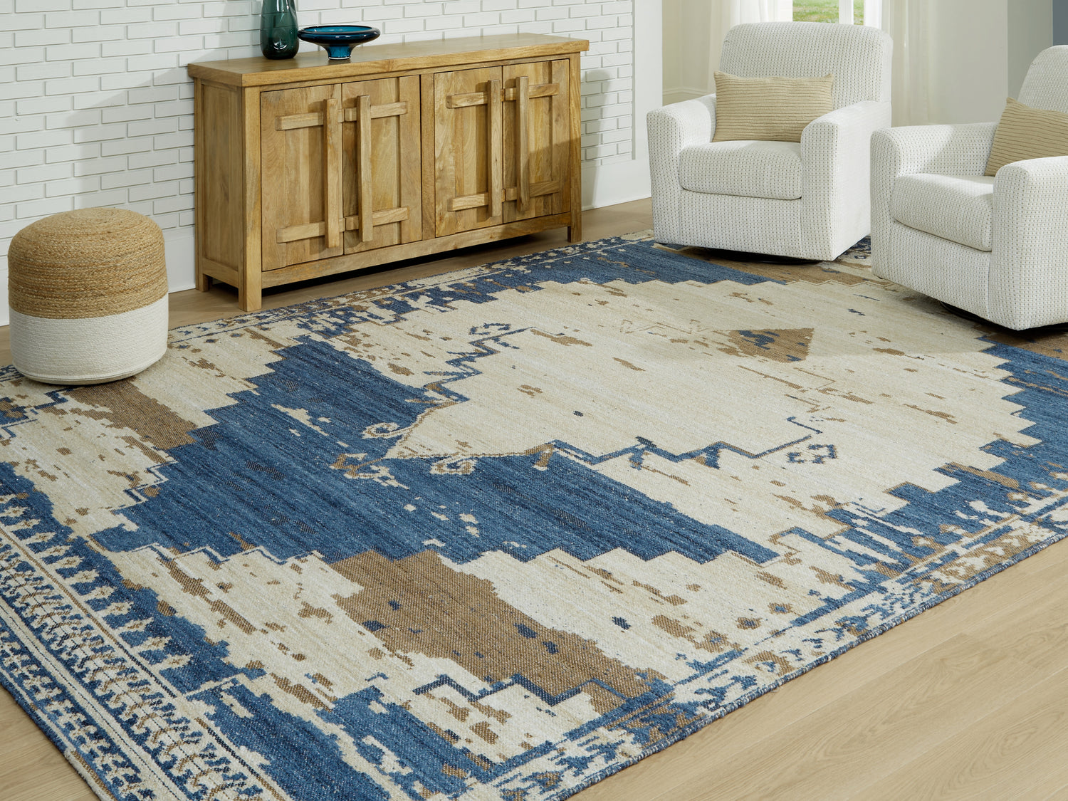 Varnler Blue/Brown/Tan Extra Large Rug - R407130