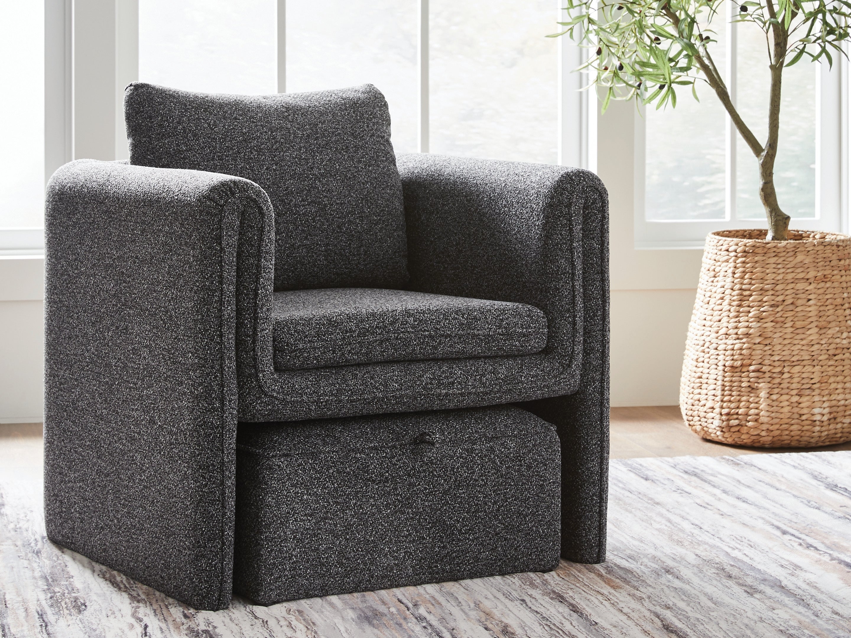 Vreni Charcoal/Black Accent Chair - A3000754