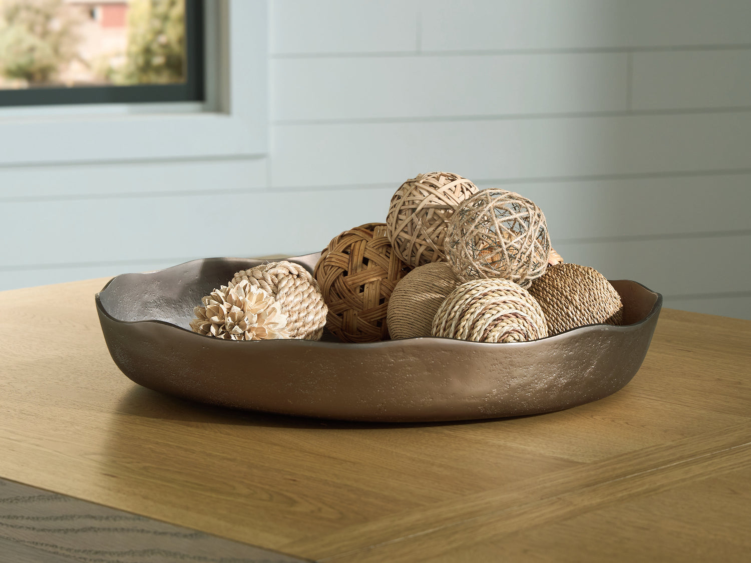 Wallmen Champagne Gold Finish Tray - A2000817