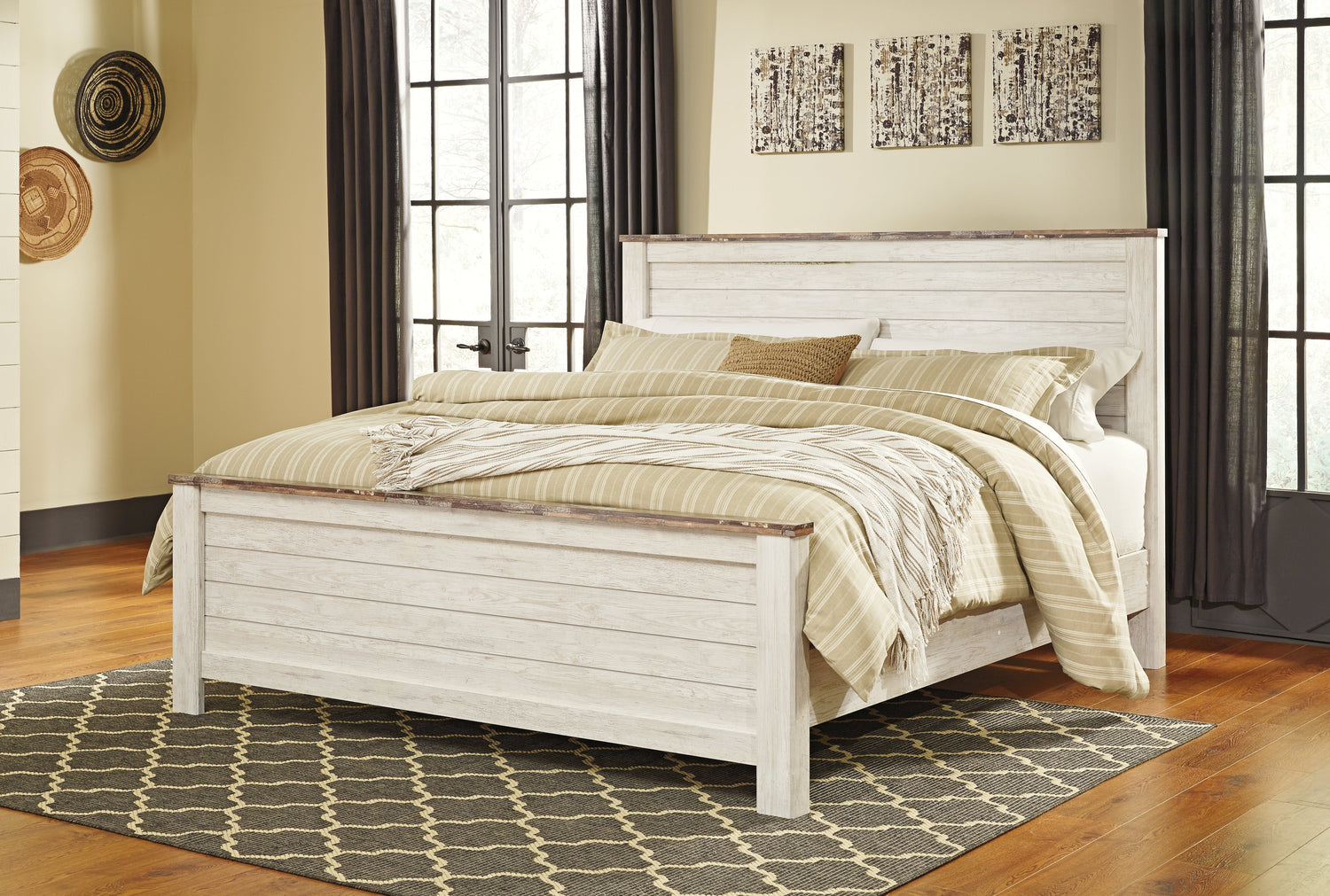 Willowton King Panel Bed with Mirrored Dresser and 2 Nightstands in Whitewash - PKG004360