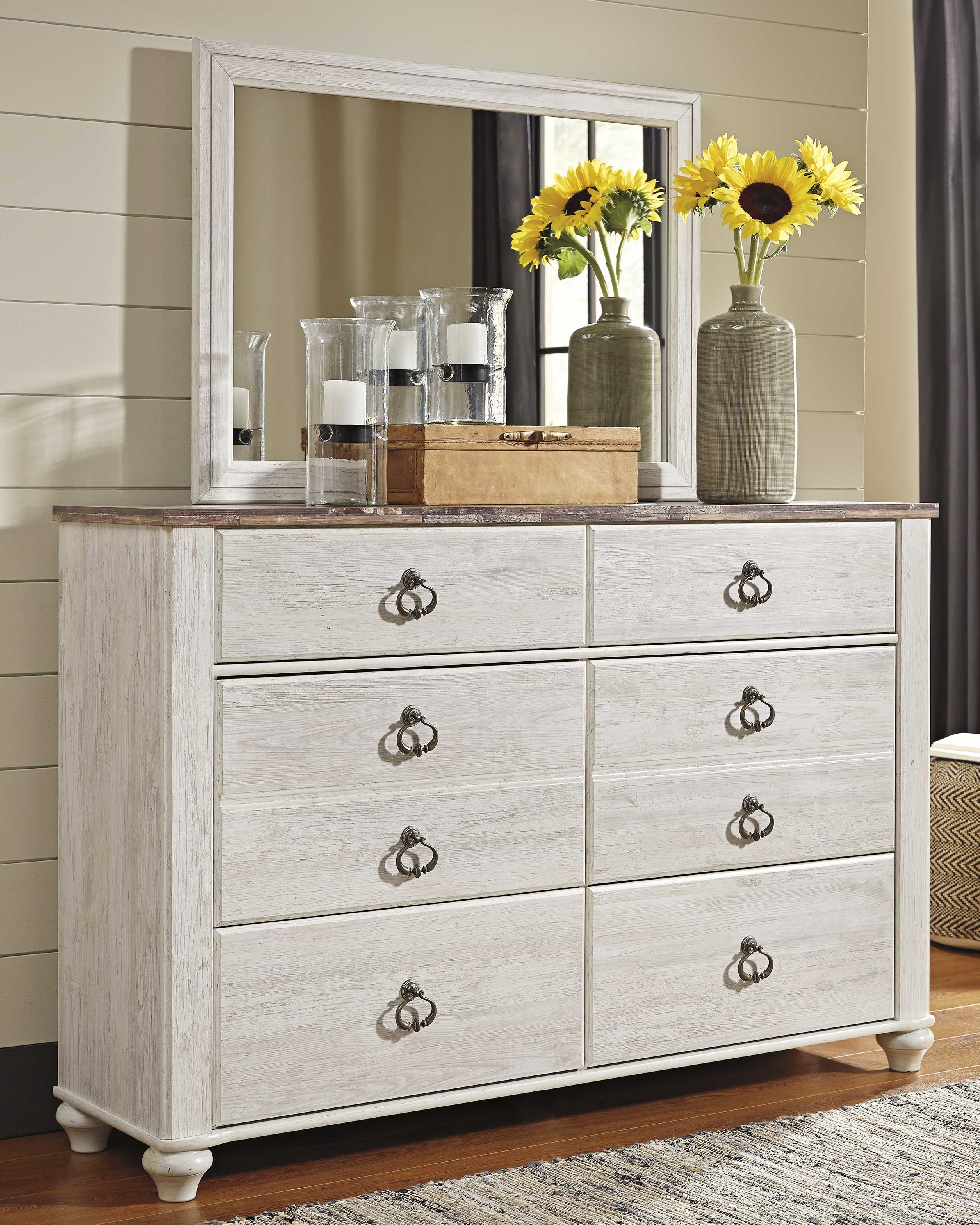 Willowton Whitewash Queen Sleigh Bed, 2 Dressers, Mirror, Chest and 2 Nightstands - B267B39