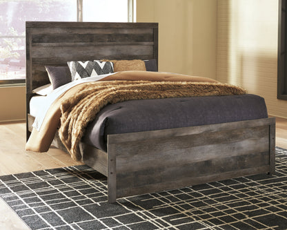 Wynnlow Queen Panel Bed with Mirrored Dresser and Nightstand in Gray - PKG014053