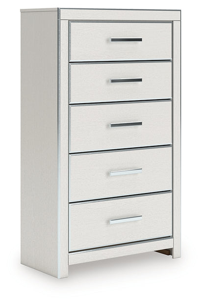 Zuraleus White Chest of Drawers - PCB3381-46
