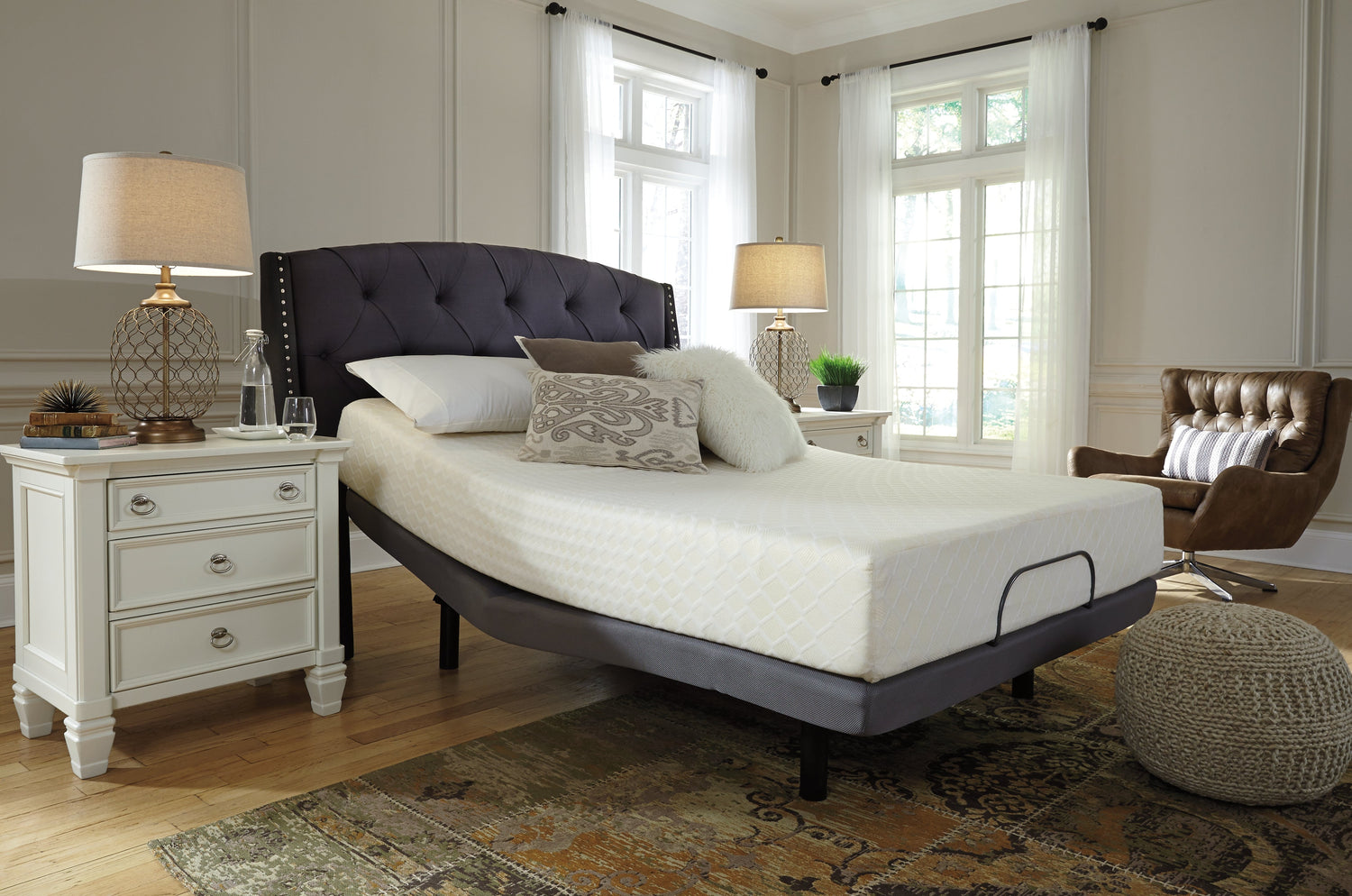 10 Inch Chime Memory Foam White California King Mattress in a Box - M69951 - Bien Home Furniture &amp; Electronics