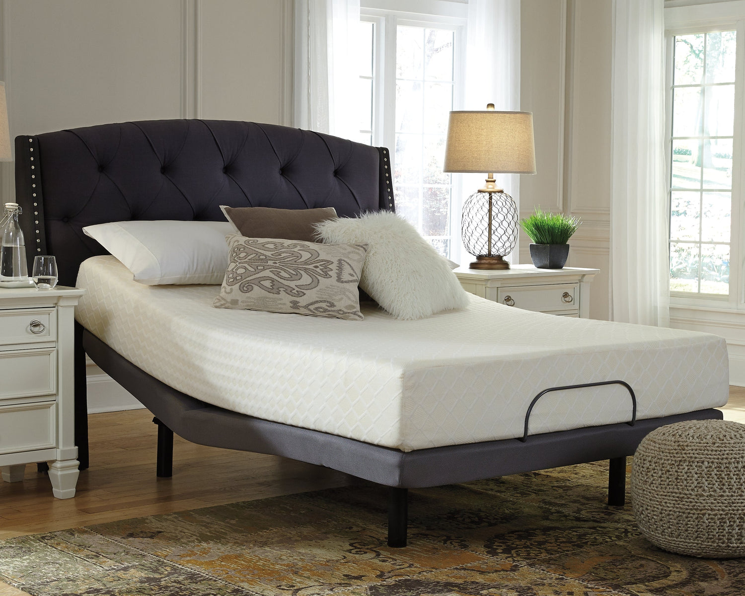 10 Inch Chime Memory Foam White California King Mattress in a Box - M69951 - Bien Home Furniture &amp; Electronics