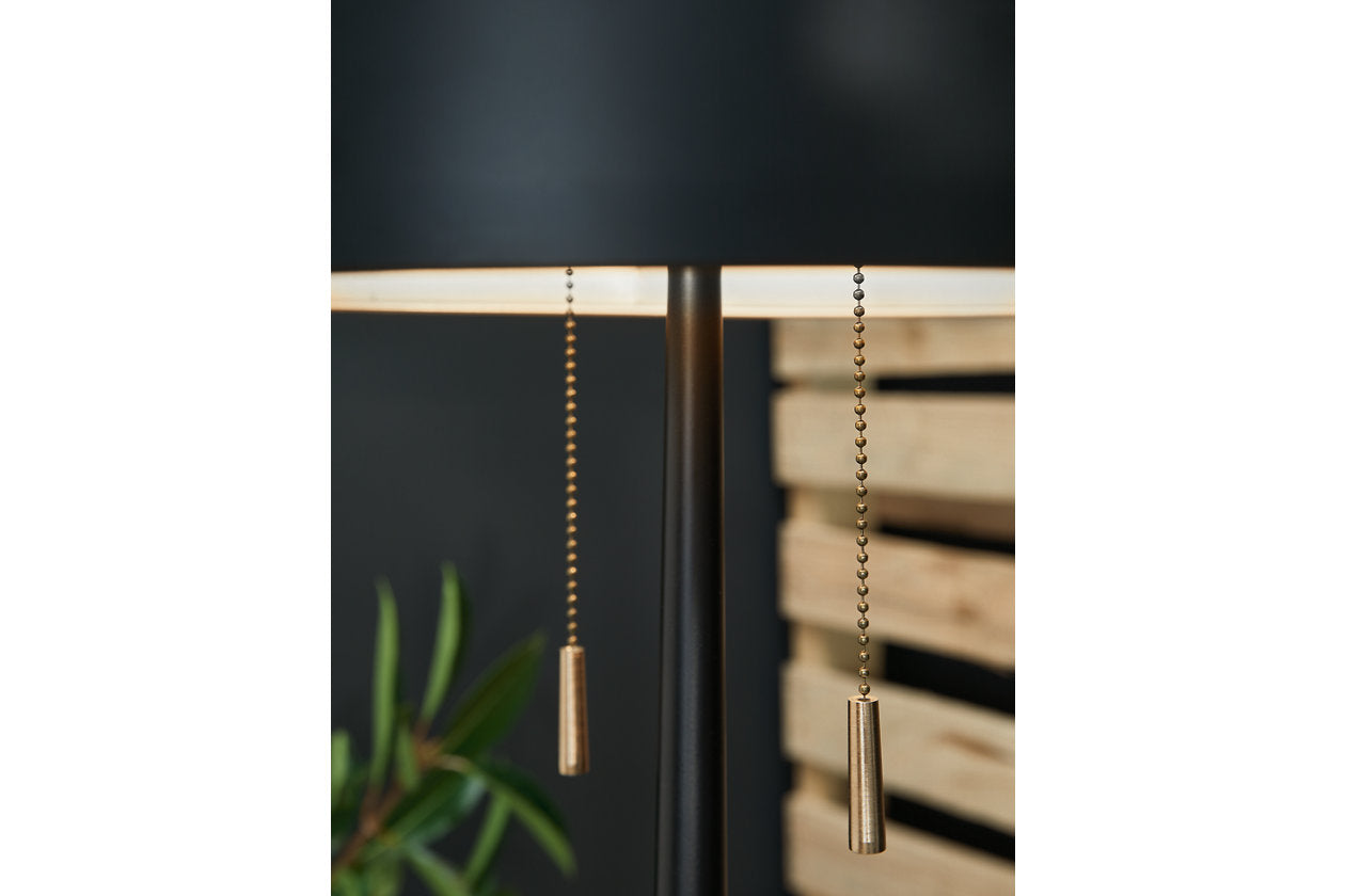 Amadell Black/Gold Finish Floor Lamp - L208361 - Bien Home Furniture &amp; Electronics