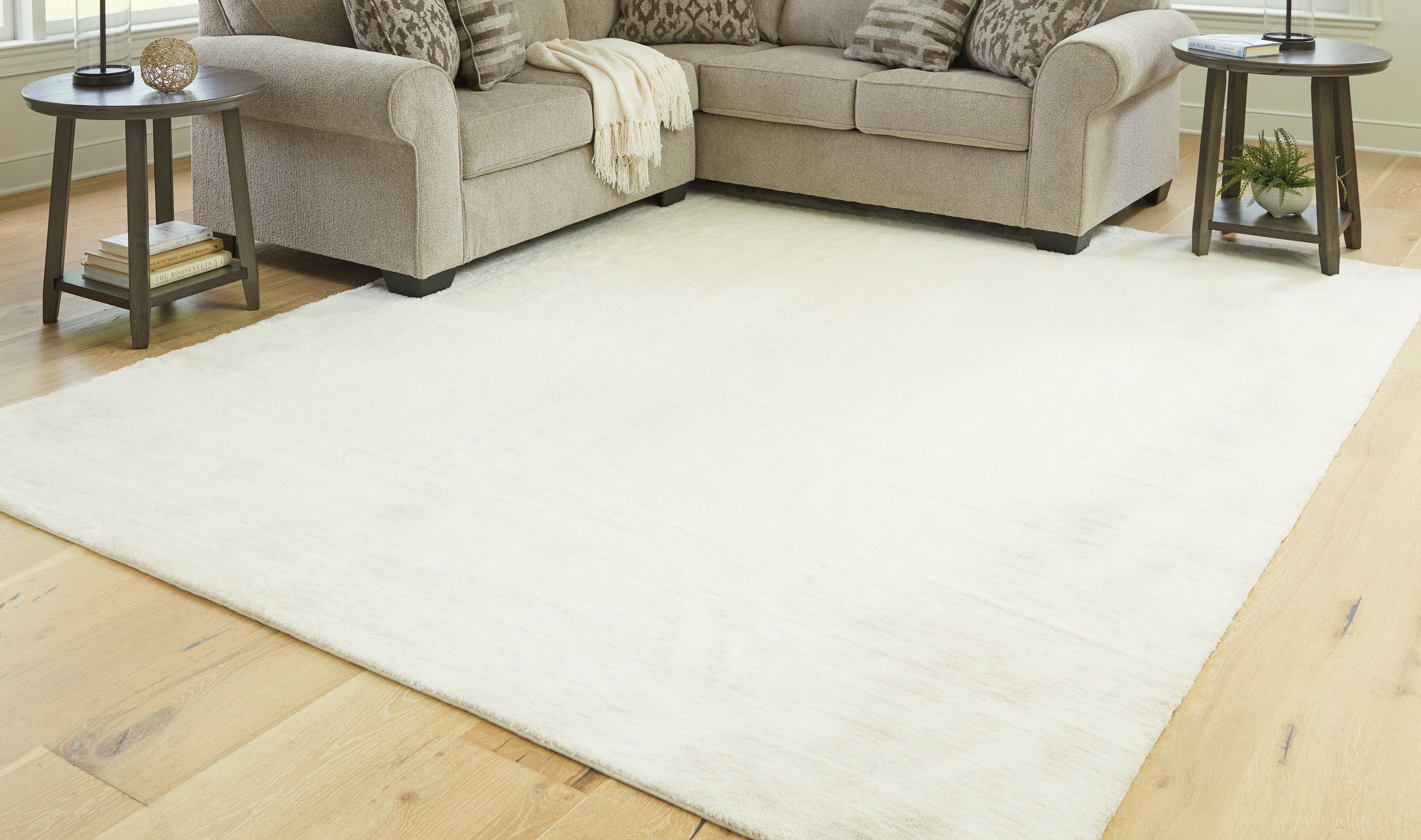 Anaben Ivory Large Rug - R406191 - Bien Home Furniture &amp; Electronics