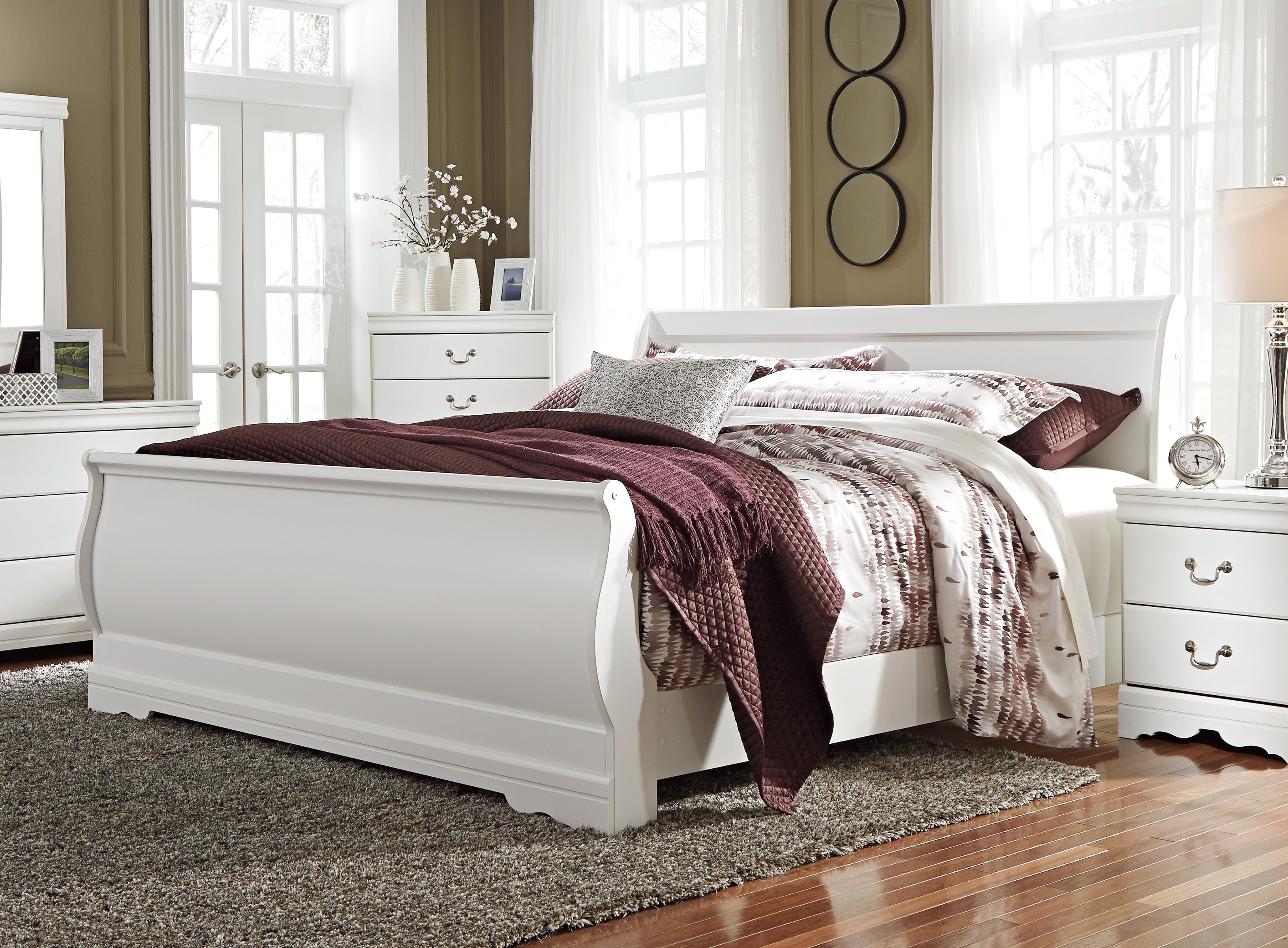 Anarasia White Sleigh Bedroom Set - SET | B129-74 | B129-77 | B129-98 | B129-31 | B129-92 - Bien Home Furniture &amp; Electronics